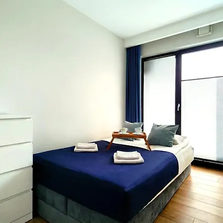 Mogilska Near Tauron Arena Apartman *