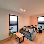 Mogilska Near Tauron Arena Апартаменты *