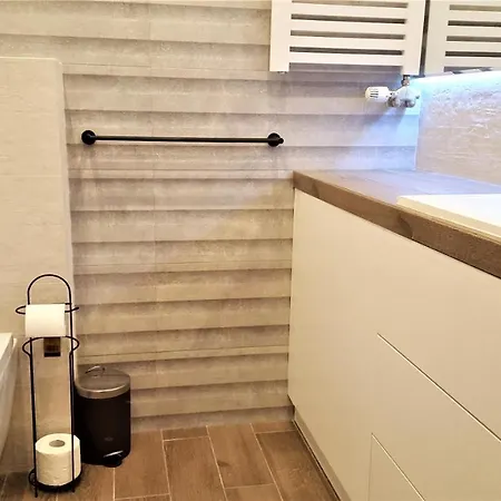 Apartment Mogilska Near Tauron Arena Krakau