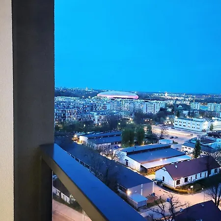 Mogilska Near Tauron Arena Apartment