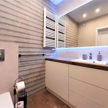 Mogilska Near Tauron Arena Appartement